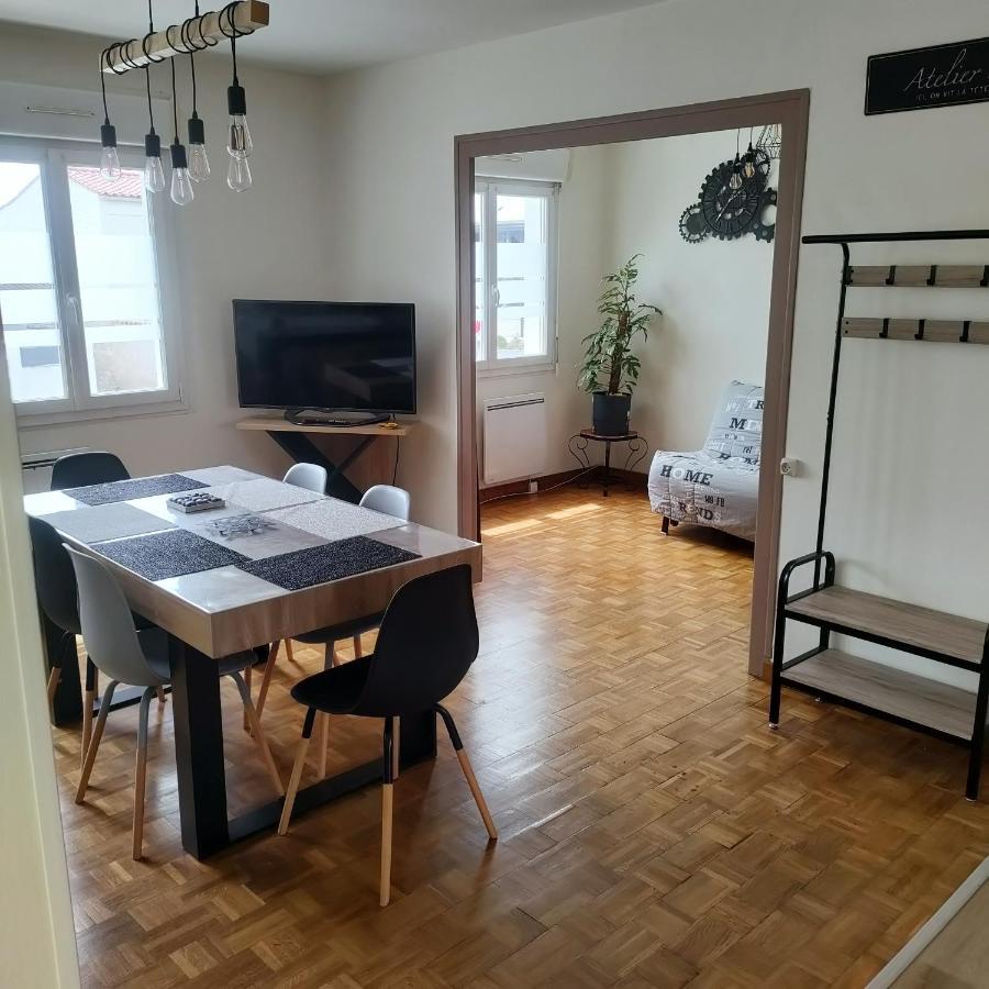 Charmante Maison Entre Mer Et Campagne La Jarrie Ngoại thất bức ảnh